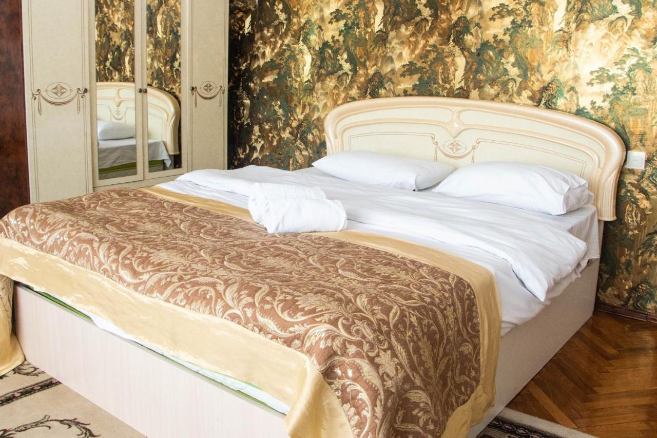 Hotel Ezio Codru Zewnętrze zdjęcie